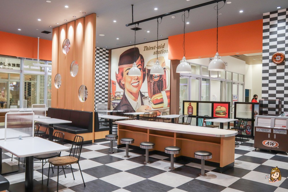 沖繩A&W漢堡 iias店 人氣必吃美食