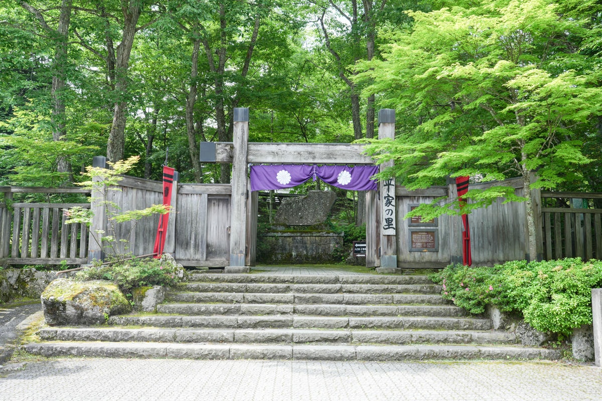 日本日光住宿推薦！來去湯西川溫泉住龜之井飯店享受全包式渡假飯店服務！